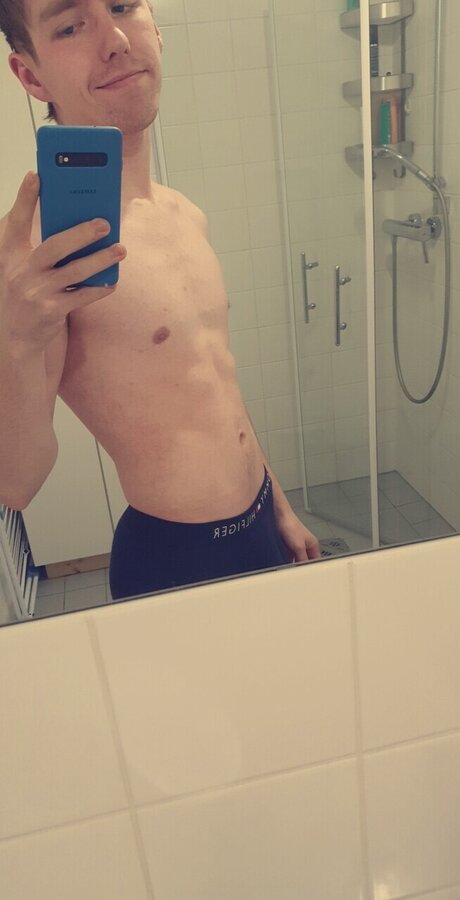 Naken lekkede OnlyFans-bilde av Dniell