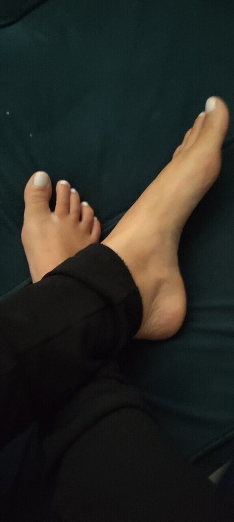 Naken lekkede OnlyFans-bilde av Tata Feet