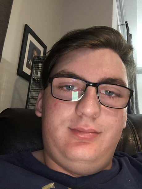 Nahá fotka uniklých OnlyFans od Thomas