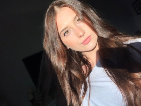 Naken lekkede OnlyFans-bilde av Alicia