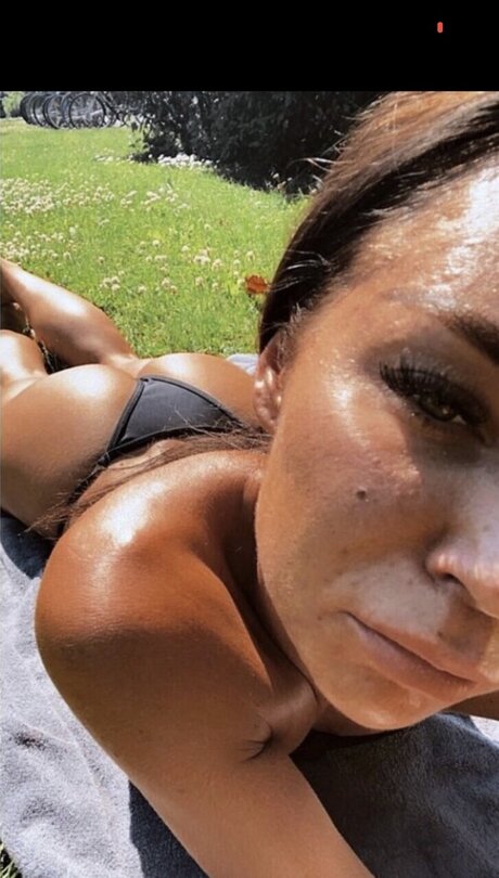 Naken läckt OnlyFans-bild av Theres Forslund