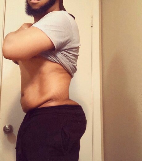 Naken läckt OnlyFans-bild av Kyng008