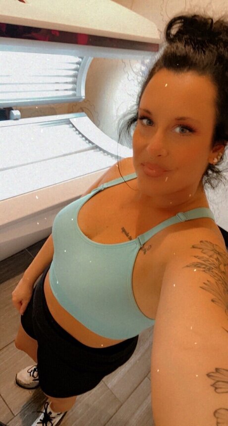 Naken läckt OnlyFans-bild av Haley