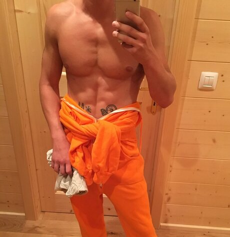 Naken lekkede OnlyFans-bilde av Matt