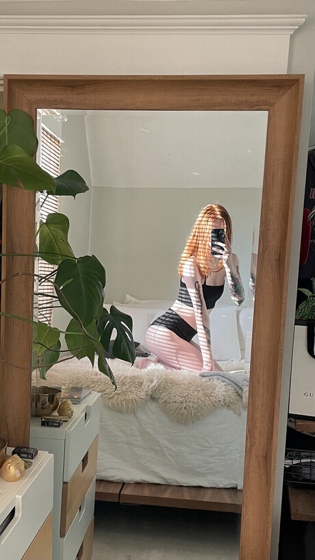 Nahá fotka uniklých OnlyFans od Corpse Witch