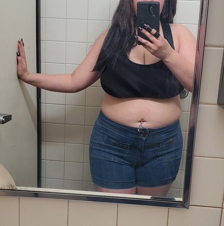 Nagie wyciekłe zdjęcie OnlyFans od Renee