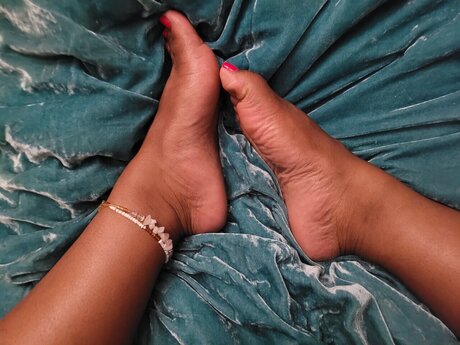 Naken lekkede OnlyFans-bilde av Ebony Tonae