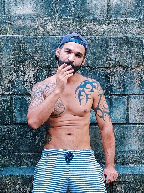 Foto nua vazada do OnlyFans de Gachodotado