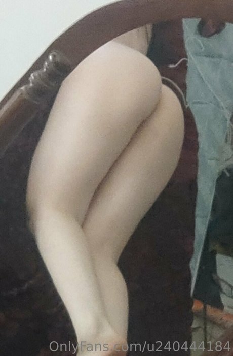 Alaston vuotanut OnlyFans-kuva Nelly Mendez