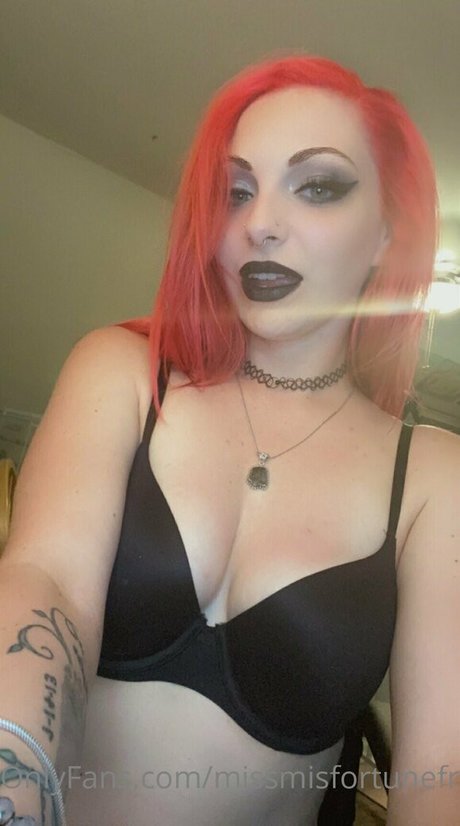Foto di nudo di fuga di OnlyFans di Missmisfortunefree