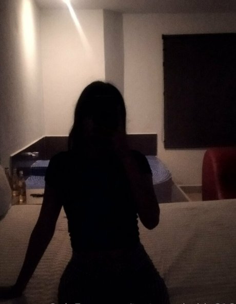 Naken lekkede OnlyFans-bilde av Tastemedaddy616