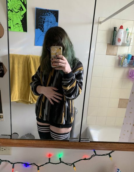 Nahá fotka uniklých OnlyFans od Cutiekatw