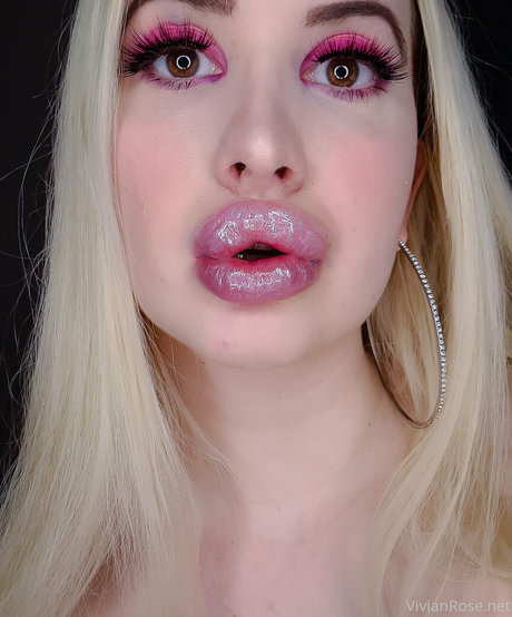 Vivianroseofficial