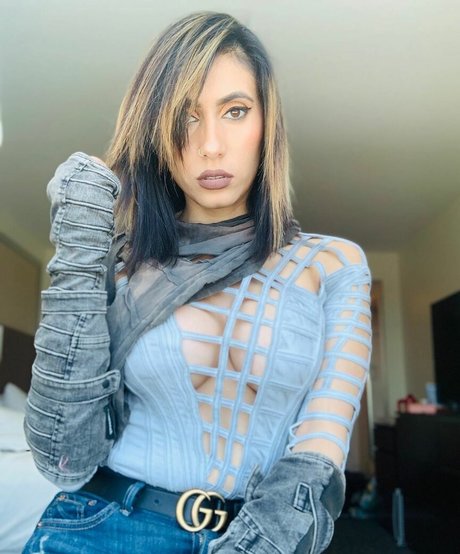 Cristina Valenzuela