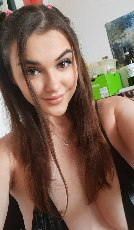 Maryboobs