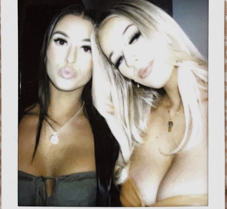 Naken läckt OnlyFans-bild av Lauren S