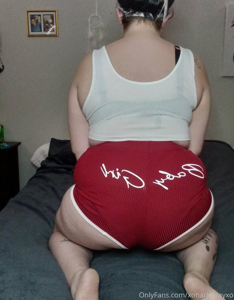 Naken lekkede OnlyFans-bilde av Xoharleyrayxo