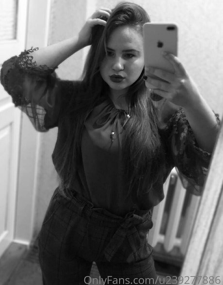 Nahá fotka uniklých OnlyFans od Bigmamasita