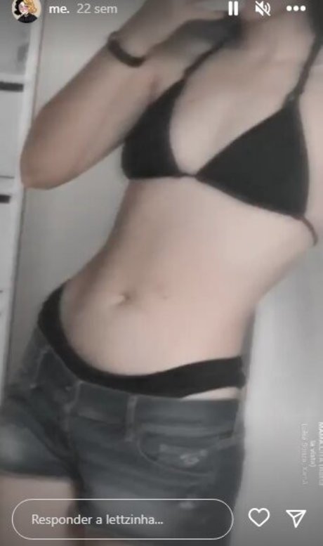 Naken läckt OnlyFans-bild av Lettzinha