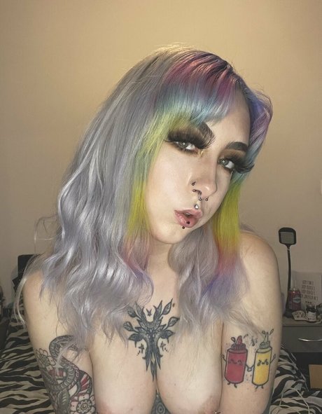 Modelmissbee