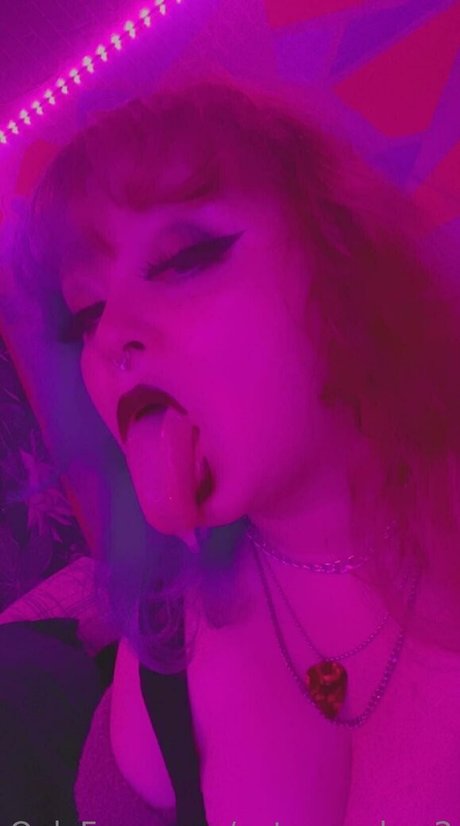 Cutepeaches2