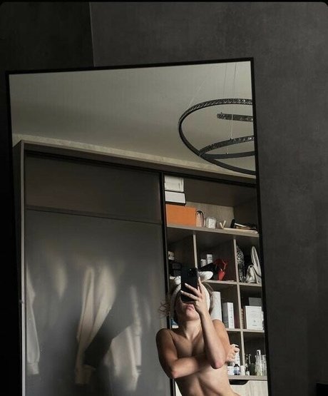 Zelentsova Nicole