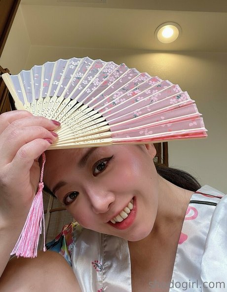 Alaston vuotanut OnlyFans-kuva Shodo Girl