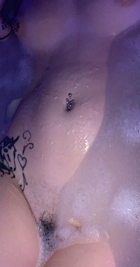 Nicolelow94
