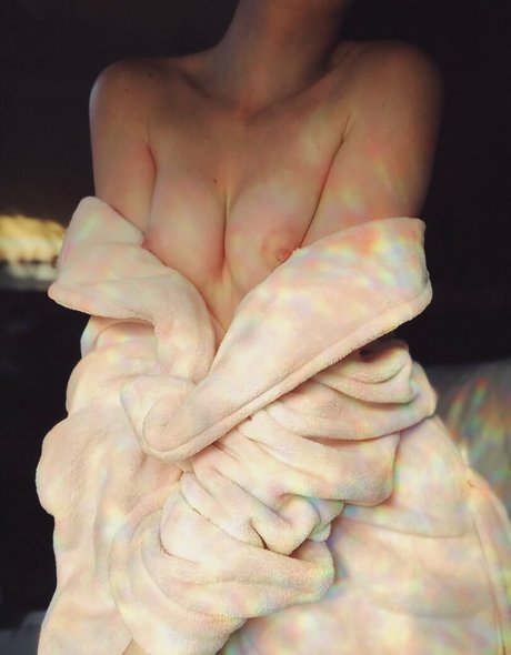 Nahá fotka uniklých OnlyFans od Onlysage444
