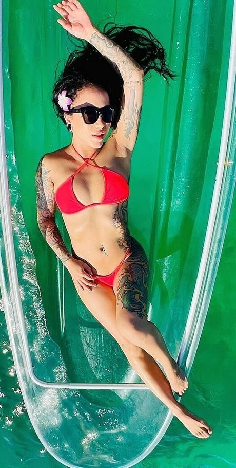 Meghanelle