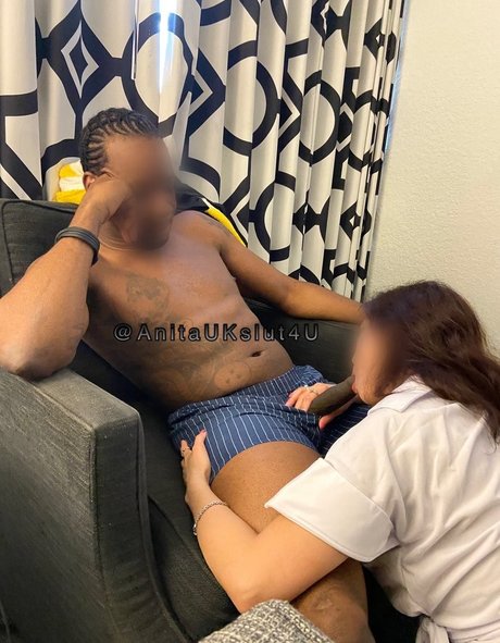 AnitaUKslut4u
