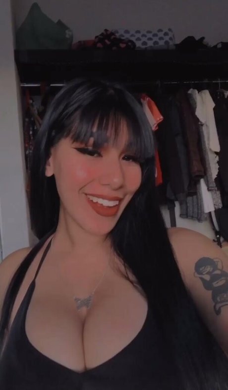 Fernanda V