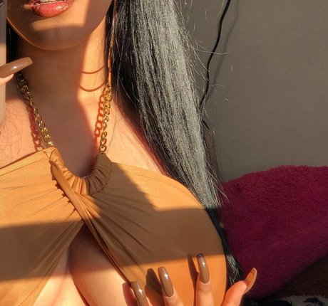 Fernanda V