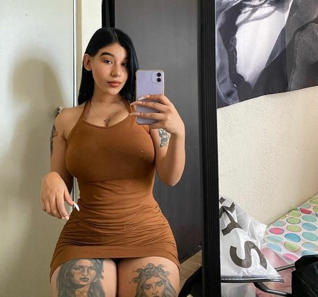 Fernanda V