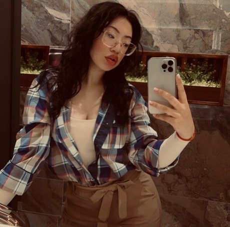 Naken lekkede OnlyFans-bilde av Sabac