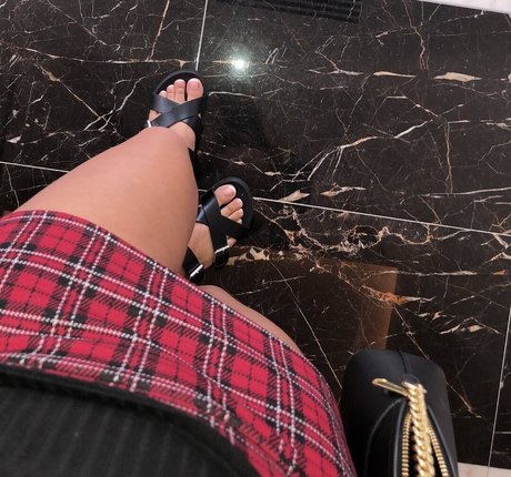 Foto nua vazada do OnlyFans de Realroses