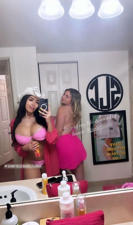 Jolie B
