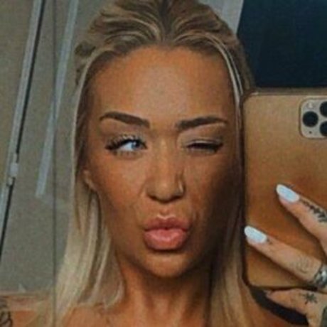 Faye Padley  nude leaked OnlyFans photo