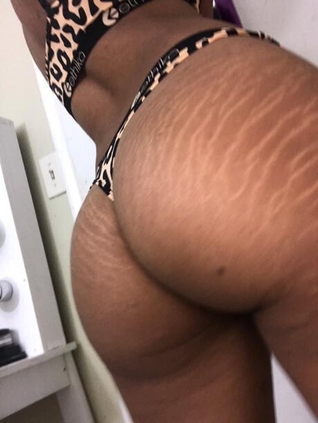 Foto nua vazada do OnlyFans de Luna Barbie
