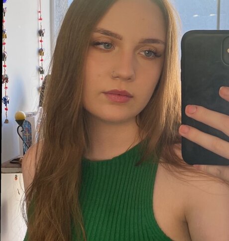 Naken läckt OnlyFans-bild av Julie