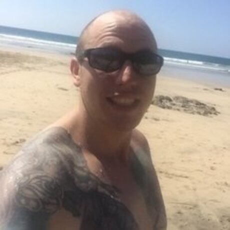 Nahá fotka uniklých OnlyFans od Jake
