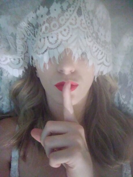 Naken lekkede OnlyFans-bilde av Melaina Night