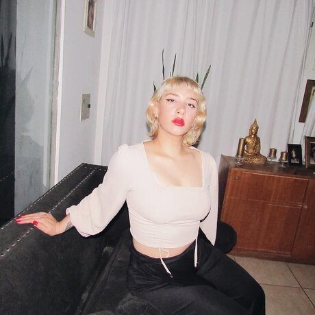 Ella OnlyFansリークヌード写真