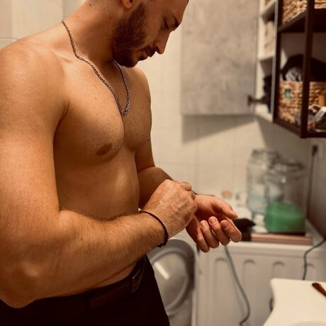 Nicholas Chergis OnlyFans泄露裸照
