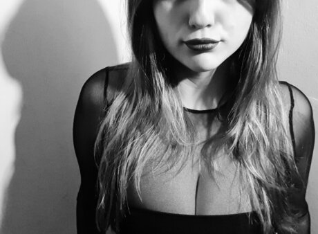 Naken lekkede OnlyFans-bilde av Miss Danielle