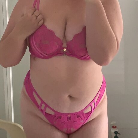 Naken lekkede OnlyFans-bilde av Babydoll