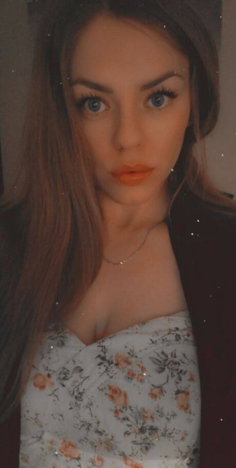 Naakte gelekte OnlyFans-foto van Taylor Take Over