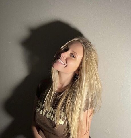 Happyhayhay
