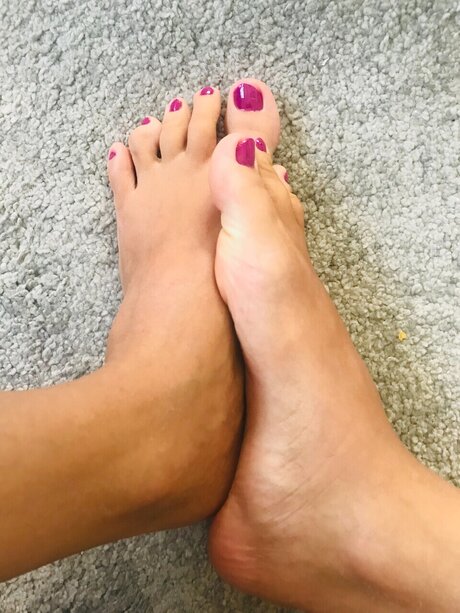 Обнаженная фотография утечки OnlyFans от Naughtyfeet