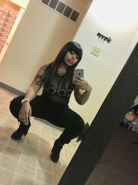 Nahá fotka uniklých OnlyFans od Ruddy